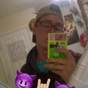 Meet your Posher, Alec